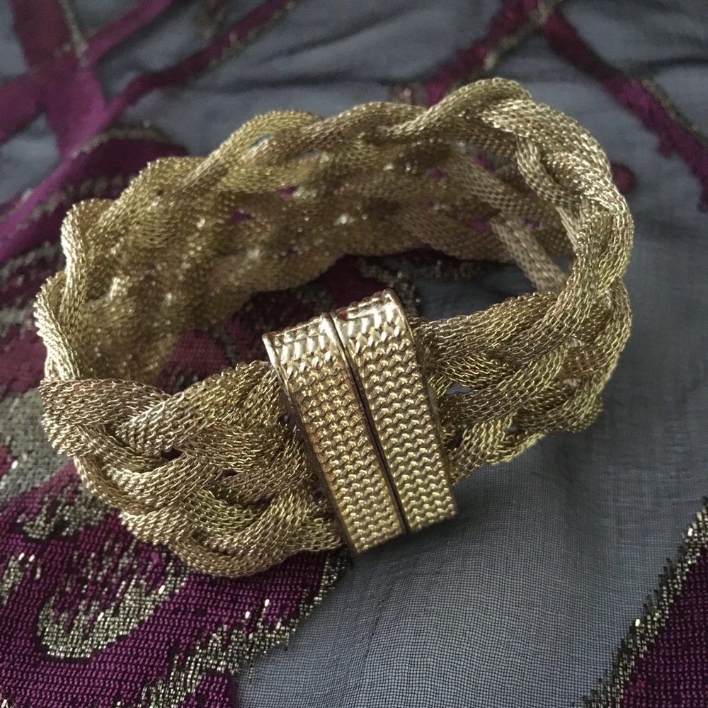 💕HOST PICK💕 Vintage Bracelet in Flexible Mesh w/Magnetic Clasp